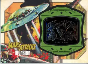 2013 Topps Mars Attacks Invasion Medallion Relic MM3 MM-3 Robot Terror - Picture 1 of 2