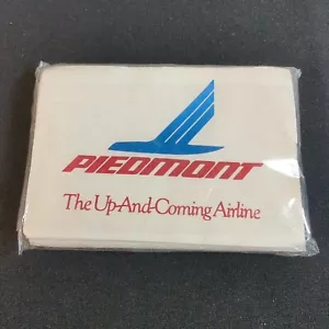 Piemont - The Up and Coming Airline - 80er Jahre Werbung Taschentücherpaket - NEU - Bild 1 von 2