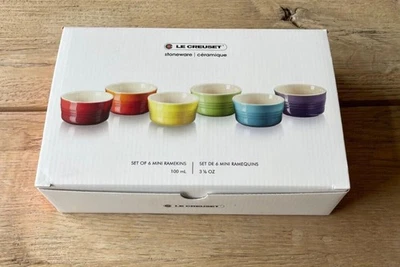 Le Creuset Gres Arco Iris Multicolor Juego de 6, 3.5oz Mini Ramekins NUEVO EN CAJA Foto 1 de 4