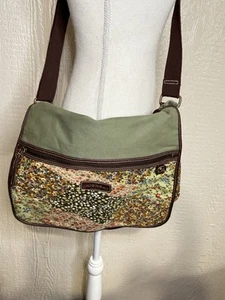 Union Bay Messenger Bag Olive And Floral Excellent Condition Y2K - Picture 1 of 15