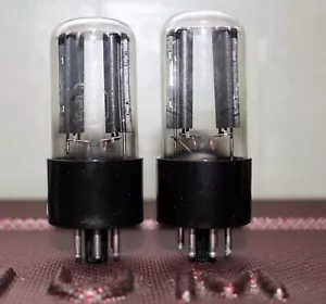 RAYTHEON JAN 5Y3GT/G COPPIA PERFETTA BLK PLT D GETTER TEST NOS+ VINTAGE ANNI 40 - Foto 1 di 3