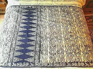 Purple Batik Fabric Sarong Large - Picture 1 of 4