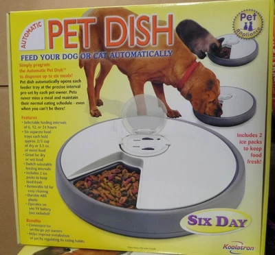 Koolatron Battery Operated Pet Dish Six Day Automatic Feeder + Two Ice Packs - Image 1 of 4