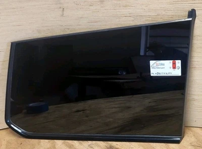 Right/Passenger OEM Quarter glass Fits 2021-2024 Jeep Grand Cherokee L - Image 1 of 4