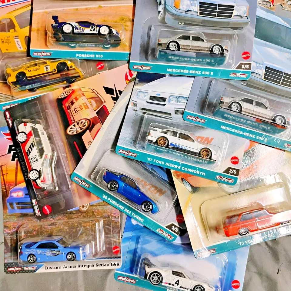 Lot of 10 Hot Wheels Mixed Premiums - Image 1 of 4