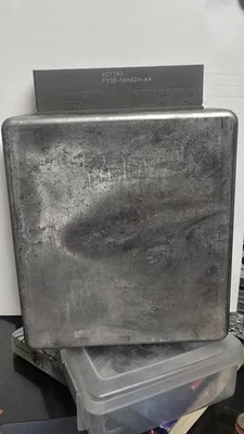 EB1424 2005 05 FORD GT GT40 SUPERCAR ENGINE CONTROL MODULE EEC V Foto 1 de 4