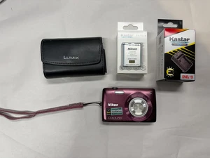 Cámara digital Nikon Coolpix S4300 pantalla táctil 16,0 MP con cargador y 2 baterías ciruela - Imagen 1 de 6