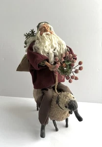 Rustikaler primitiver Stil Volkskunst Weihnachtsmann reitend Plüsch Schaf Weihnachten Kurios Figur - Bild 1 von 24