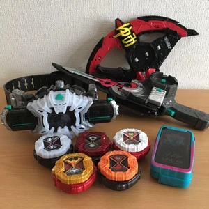 Kamen Rider Zi-O DX Ziku Driver Gates Set mit Ridewatches & Jikan Zax getestet - Bild 1 von 9