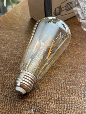 Vintage Edison LED Bulb - Dimmable B22/E27 Filament Light for Industrial Decor - Image 1 of 4