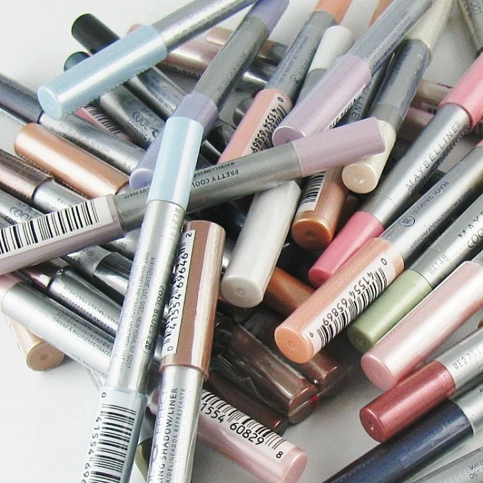 BUY 2 GET 1 FREE(Add All 3 To Cart) Maybelline Cool Effect Cooling Shadow/Liner  - Image 1 of 1