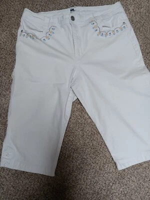 Just My Size Capris Blanco Talla 18 Bordado Cremallera tiro alto Foto 1 de 4