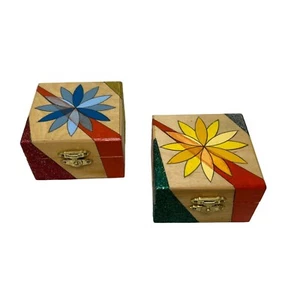 Cajas de baratijas de madera pintadas a mano - Juego de 2 - Imagen 1 de 6