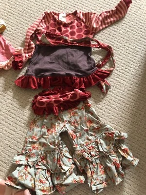 Jaqueta Persnickety Lou Olivia Jeweled Jumper Bells Victoria 12m 18m 2 - Imagem 1 de 4