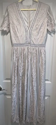Maxi Vestido Boutique Cuello en V Profundo Encaje Para Mujer Talla M Gris Beige Manga Corta Boho Foto 1 de 4