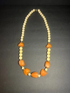 Vintage Butterscotch Orange & Elfenbein Grob Perlen Akzent Statement Halskette 15" - Bild 1 von 5