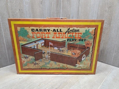 1968 Marx Fort Apache Carry All Metal Carry Case Action Playset 4685 Over 100 Pc - Image 1 of 4
