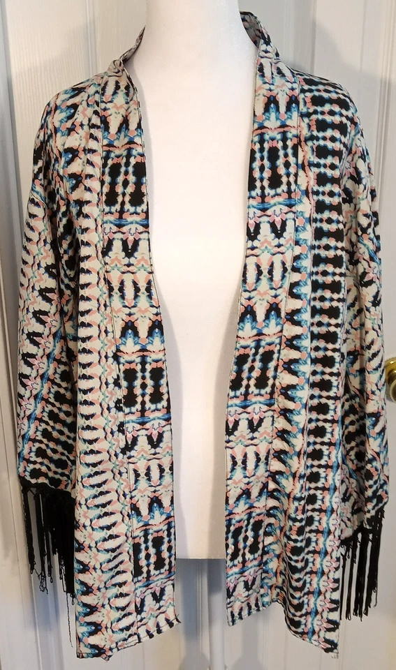 Divertido y Coqueteo Kimono Corto Mujer M Negro Rosa Azul Boho Groovy Mangas con Flecos Foto 1 de 4