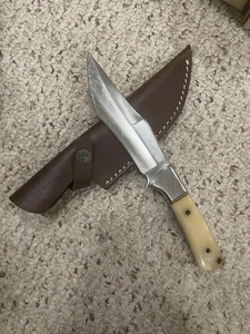 Handgefertigtes Jagdmesser Knochengriff feststehende Klinge mit Scheide Edelstahl - Bild 1 von 3