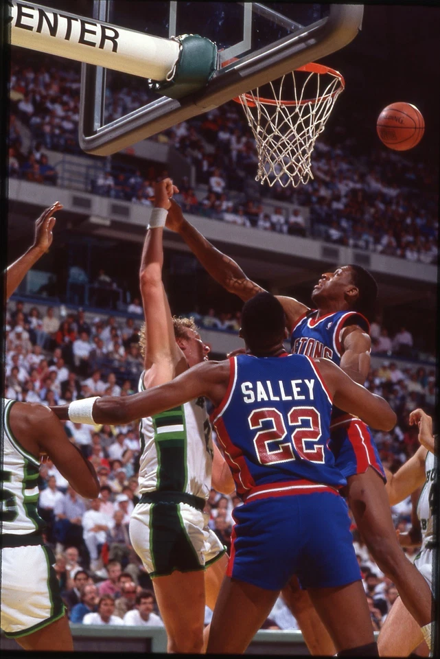 35 mm Color slide of Detroit Pistons legend Dennis Rodman.  #46 - Image 1 of 1