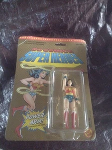DC COMICS SUPER HERO WINNER WOMAN ACTION FIGURE 1989  - Picture 1 of 6