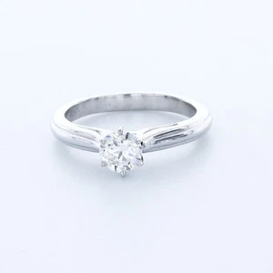 0.7CT Lab-Created Diamond D/VVS1 Round Cut 18K Gold Prong Classic Solitaire Ring - Picture 1 of 4