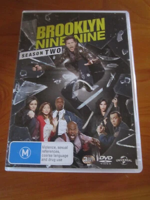 DVD  BROOKLYN NINE NINE SEASON TWO    GREAT  ** MUST SEE ** - Image 1 of 2