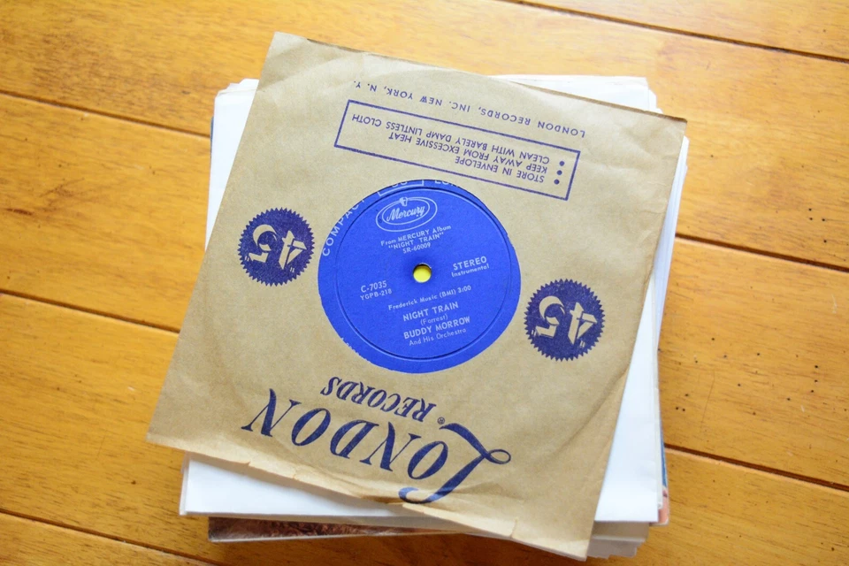 BUDDY MORROW "NIGHT TRAIN / BACK HOME" 33 RPM 7" RECORD MERCURY [A6-226] - Image 1 of 4