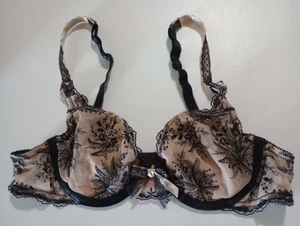 Vintage Victoria's Secret Black And Beige Lace Bra - Picture 1 of 6