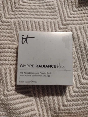 It Ombre Radiance Blush  Love Anti Aging Brightening Powder Blush - Image 1 of 3
