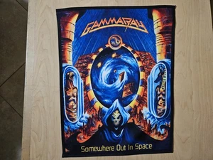 RAYOS GAMMA, EN ALGÚN LUGAR DEL ESPACIO, COSER EN PARCHE TRASERO GRANDE SUBLIMADO - Imagen 1 de 1