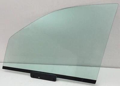 Driver/Left Side Front Door Window Glass For 1999-2004 Jeep Grand Cherokee  - Image 1 of 4