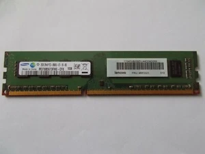 Samsung M378B5673FH0-CF8, 2 GB, PC3-8500 (DDR3-1066), FRU 46R3323, #SU166 - Imagen 1 de 2