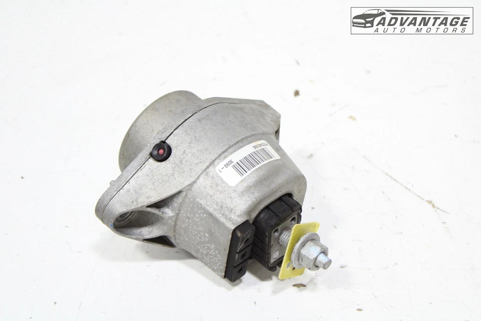 Chevrolet Camaro 2016-2024 motor de 2,0 L montaje delantero izquierdo soporte OEM Foto 1 de 4