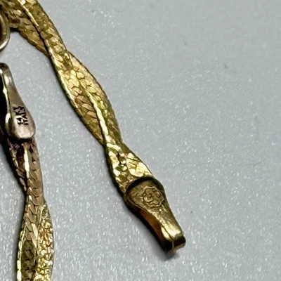 Vintage 14K solid yellow gold ITALY bracelet 7 in 2 Serpentine strands overlaid - Image 1 of 4