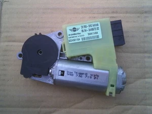BMW Mini Cooper R56 Convertible Sliding Top Sunroof Locking Motor 3448675 OEM - Picture 1 of 3