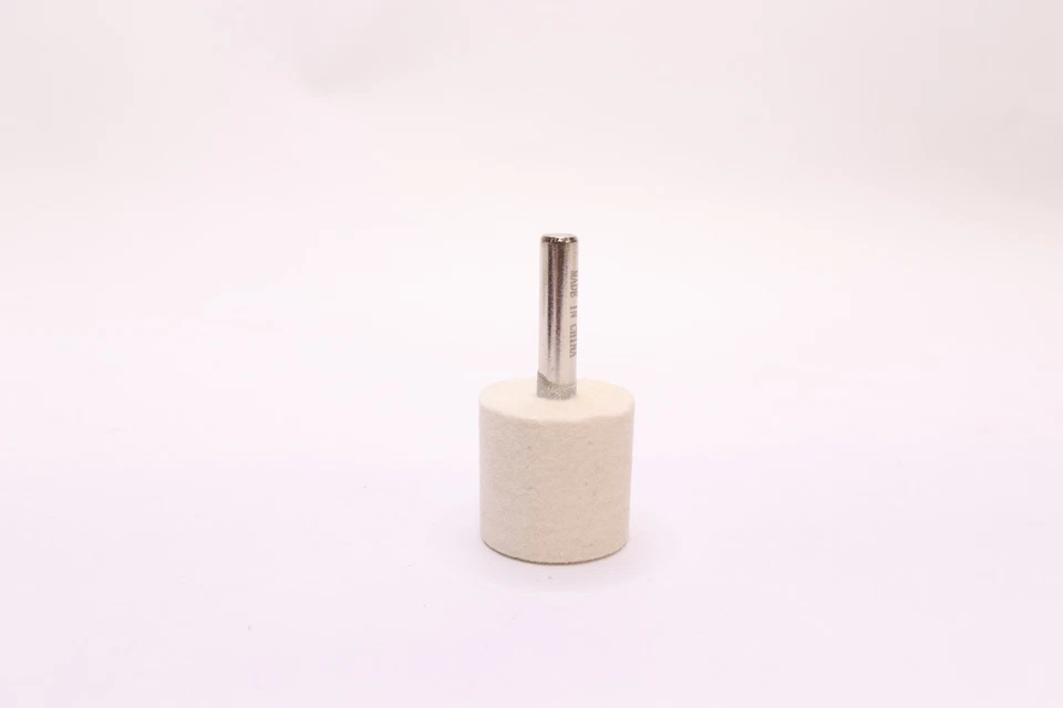 Divine Brothers Cylinder Mounted Bob Wool Felt 1" Diam x 1/4" Shank Diam — 第 1/1 张图片