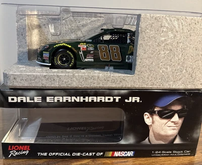 Coche fundido a presión Dale Earnhardt Jr. #88 Mountain Dew Drewshine 2015 SS Nascar Foto 1 de 4