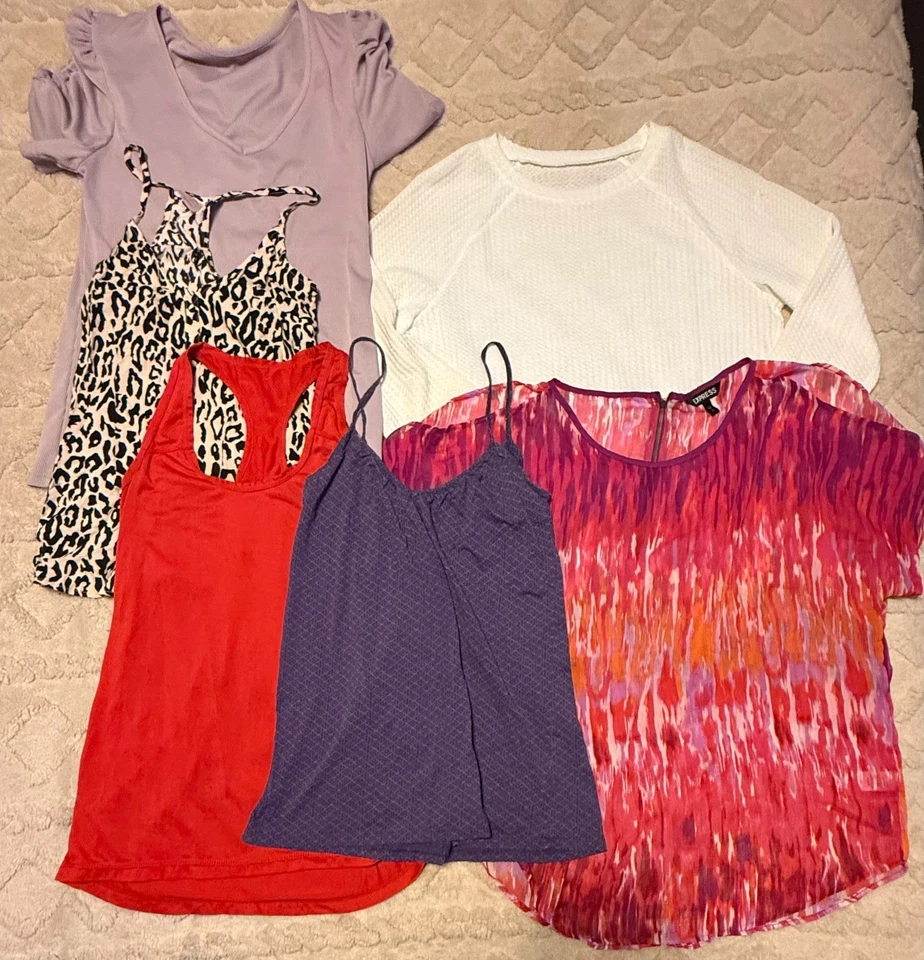 Lote de 6 camisas para mujer talla pequeña Express Gap Xersion etc. Foto 1 de 4