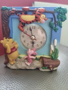 Disney Winnie The Pooh And Friends Quartz Alarm Clock - Picture 1 of 3