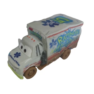 Disney Pixar Cars 3 Crazy 8 Crashers Dr Damage Rambulancia #5 Thunder Hollow Toy - Imagen 1 de 9