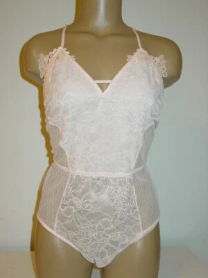 Body de peluche Mae rosa claro melocotón entrepierna a presión malla red espalda T Sissy-L NUEVO Foto 1 de 4