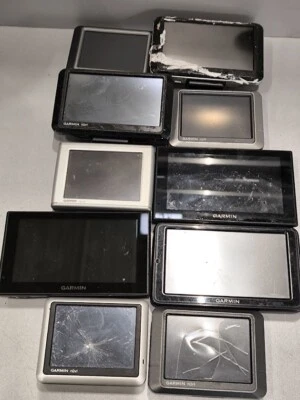 Set Mit 10 Garmin Nuvi GPS Stück - Nicht Aktiv, Broken Bildschirm - Bild 1 von 4