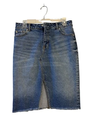 "Falda H&M Denim con dobladillo crudo con abertura frontal, talla 8, nueva con etiquetas, 23"" de largo" Foto 1 de 4