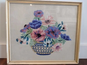 Vintage Crewel Needlepoint Embroidery Floral Art Handmade Framed Cottage Core - Picture 1 of 12