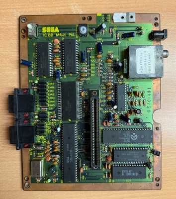 SEGA MASTER SYSTEM II BOARD  ** FREE POST AUS ** - Image 1 of 2