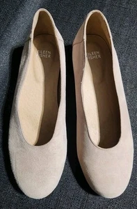 Eileen Fisher Slipper Ballerinas Größe 8,5 Wildleder nude Freizeit Büro Grundnahrungsmittel NEU - Bild 1 von 7