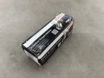 Bosch Oxygen Sensor 15963 For 2000-2002 Nissan Sentra - Image 1 of 3