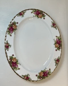 Royal Albert Old Country Roses Oval Platter Bone China 1962 From England 13 5/8” - Picture 1 of 6