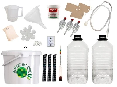ALMOST OFF GRID Ultimate 20 Litre Cider Making Kit with Bucket + 2 x Demijohns